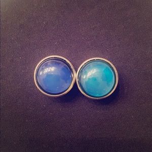 5/8” mood stone plugs w/ flare